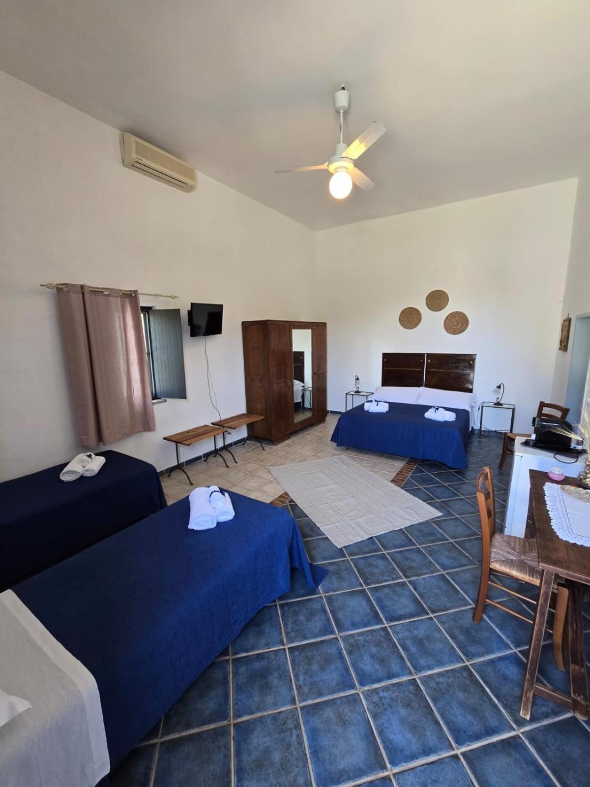 B&B Casa Cavarra Portopalo Di Capo Passero Экстерьер фото