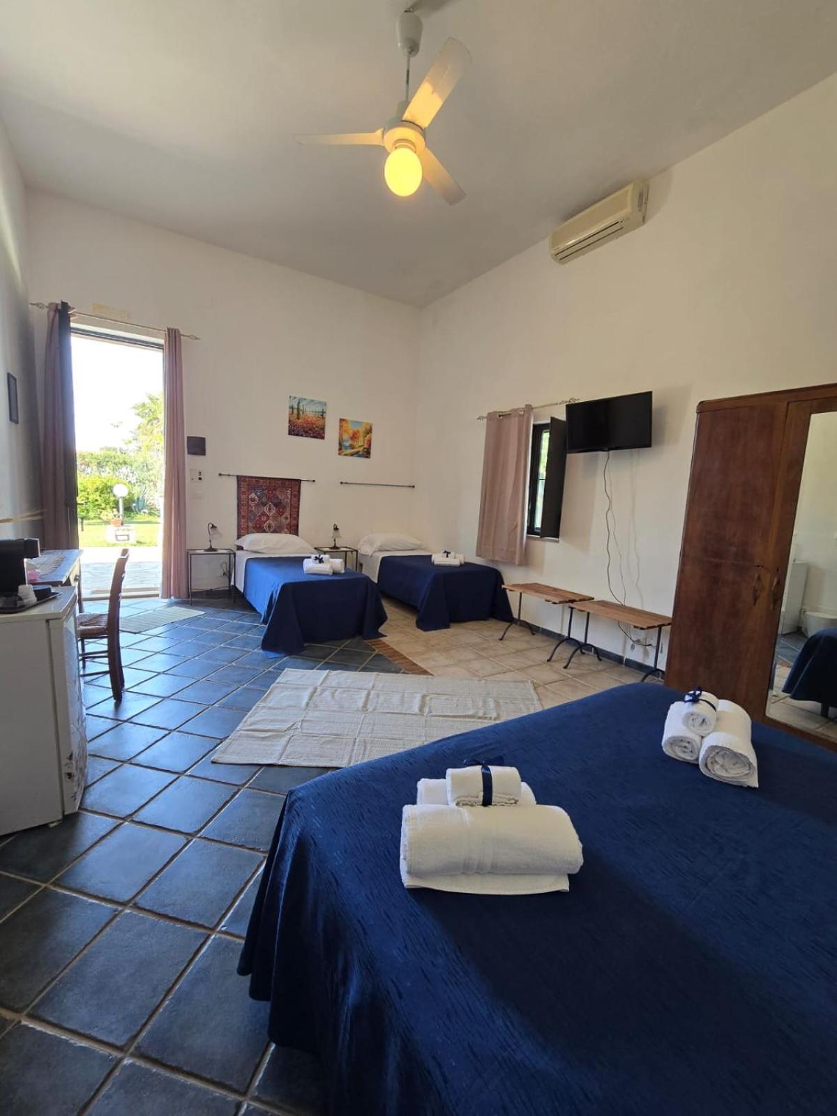 B&B Casa Cavarra Portopalo Di Capo Passero Экстерьер фото