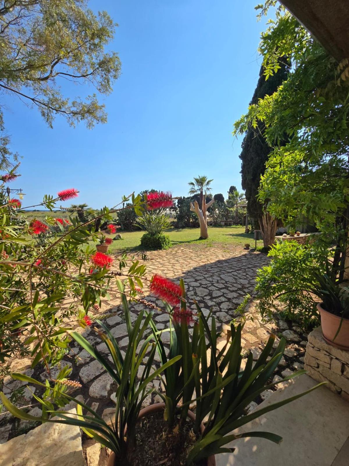 B&B Casa Cavarra Portopalo Di Capo Passero Экстерьер фото